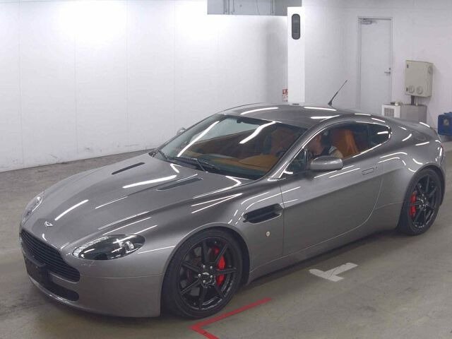 
								Vantage V8 full									
