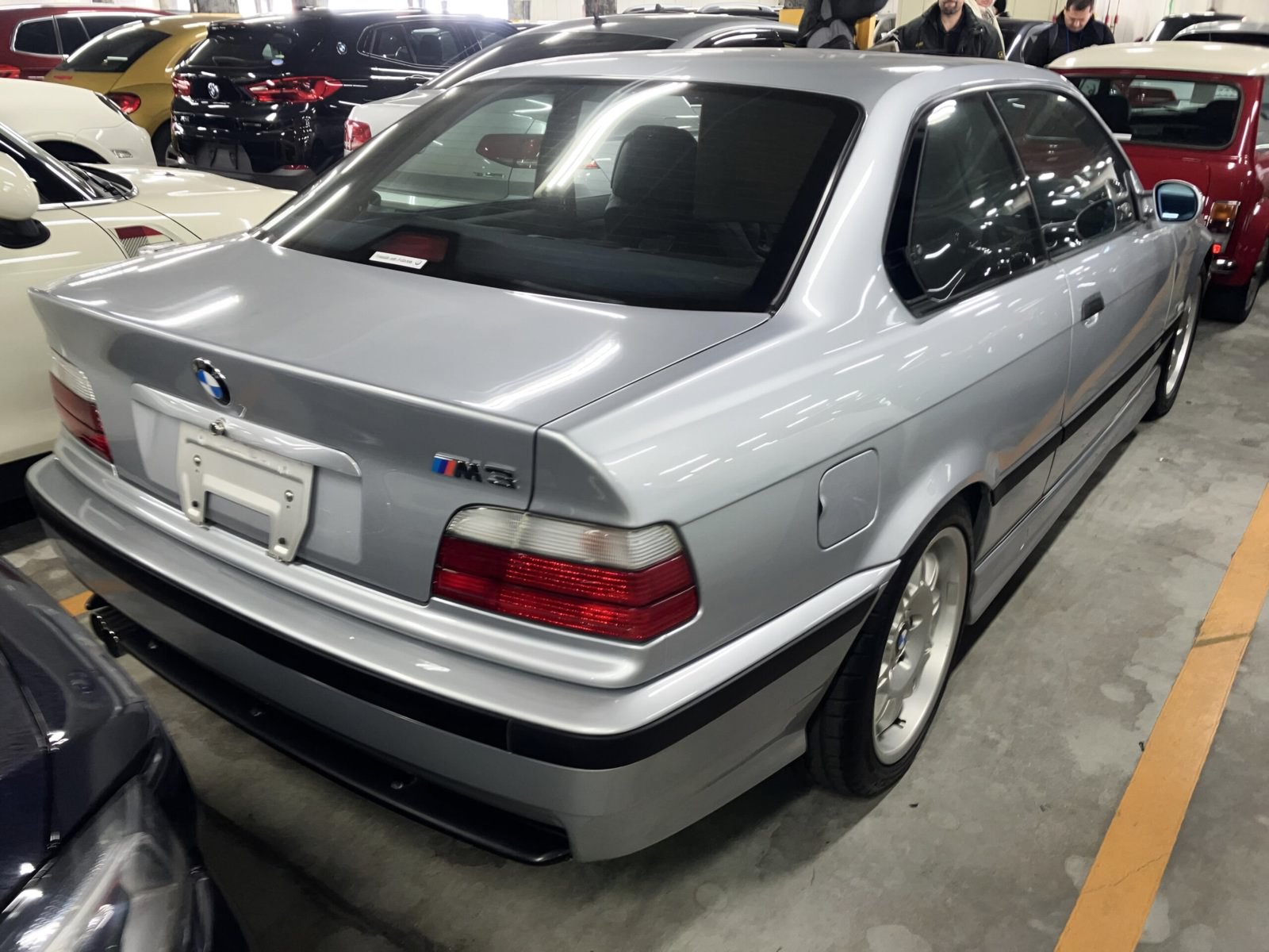 Expert vehicle search at Japan auction