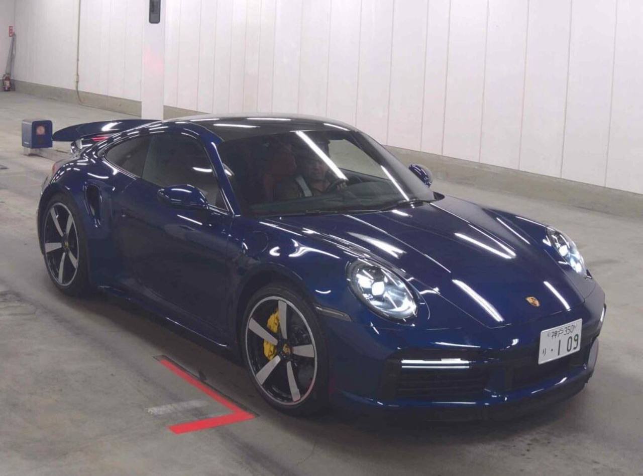 2022 Porsche 911 Turbo S