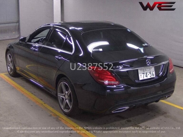 MERCEDES BENZ &Acirc; C-CLASS 4D&Acirc; C200 SPORTS EDITION (LEATHER VERSION)