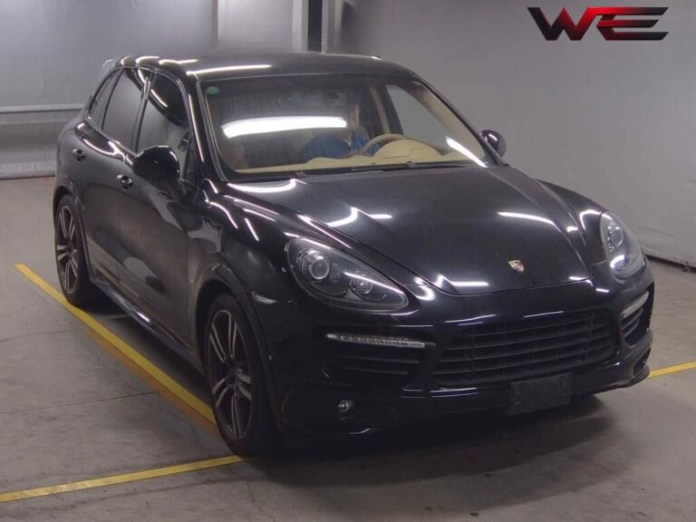 PORSCHE &Acirc; CAYENNE 4WD&Acirc; GTS