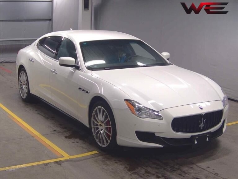 MASERATI &Acirc; QUATTROPORTE&Acirc; S