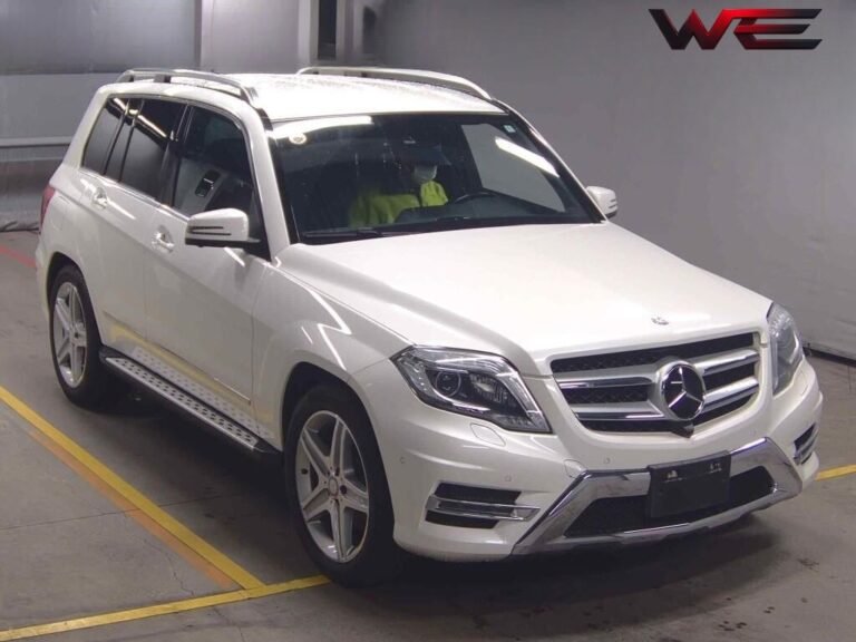 MERCEDES BENZ &Acirc; GLK-CLASS 4WD&Acirc; GLK350 4MATIC AMG SPORTS PACKAGE