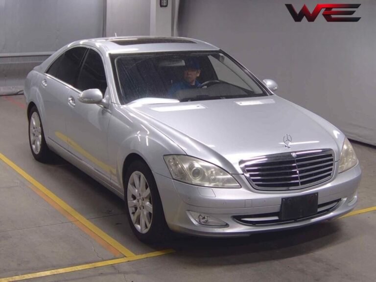MERCEDES BENZ &Acirc; S-CLASS 4D&Acirc; S550