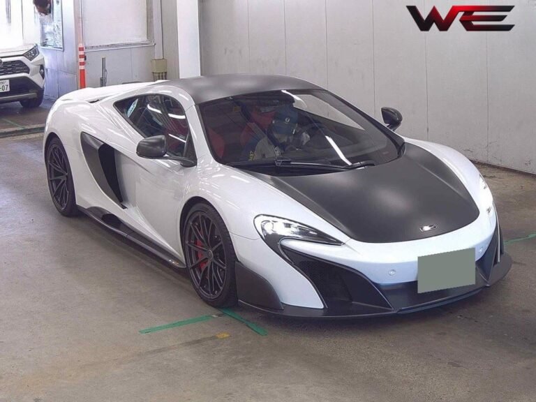 MCLAREN &Acirc; 675LT