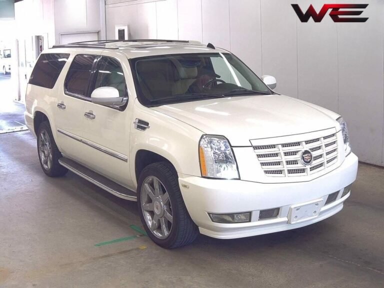 CADILLAC &Acirc; ESCALADE 4WD&Acirc; ESV