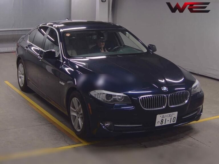 BMW &Acirc; 5 SERIES 4D&Acirc; 528I