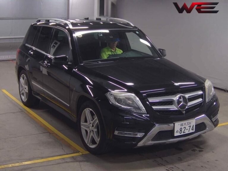 MERCEDES BENZ &Acirc; GLK-CLASS 4WD&Acirc; GLK350 4MATIC AMG SPORTS PACKAGE